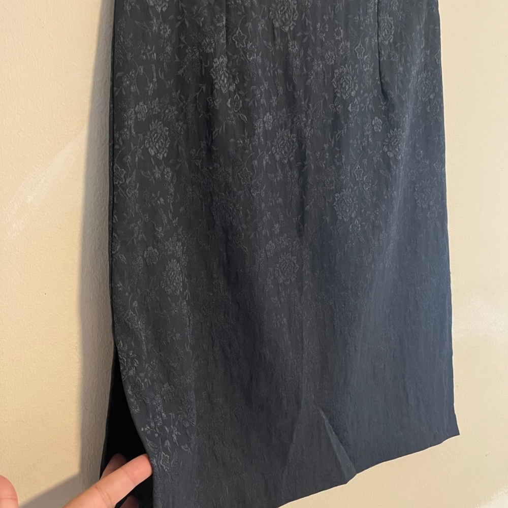 Skirt - Picture 7 of 7